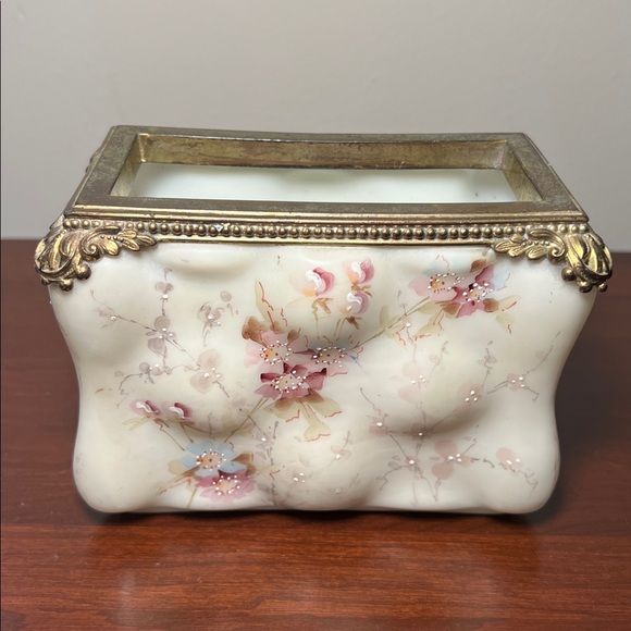 Antique Wavecrest CF Monroe Egg Crate Shape Ornate Handpainted Letter Holder Box - Picture 9 of 14